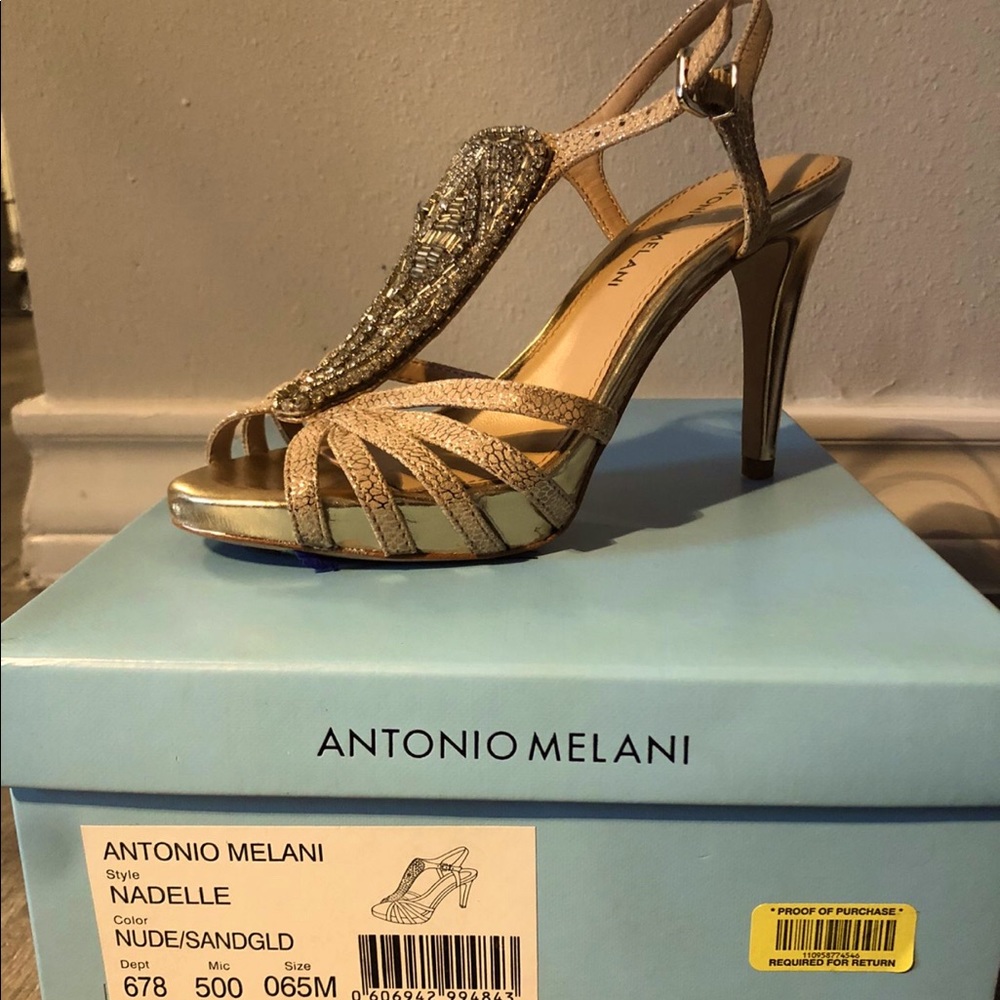 Antonio Melani platform dress sandals
